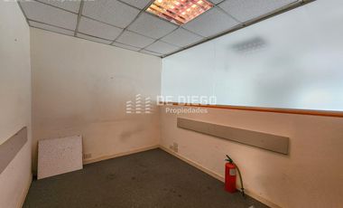 En Venta edificio apto uso profesional oficinas / consultorios, con cocheras, Beccar San Isidro