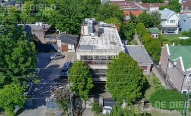 En Venta edificio apto uso profesional oficinas / consultorios, con cocheras, Beccar San Isidro