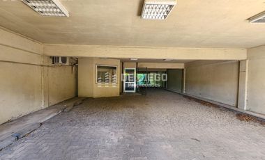 En Venta edificio apto uso profesional oficinas / consultorios, con cocheras, Beccar San Isidro
