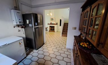 Casa de 3 dormitorios patio con pileta, quincho y cochera en  la cuidad de Diamante - Entre Rios