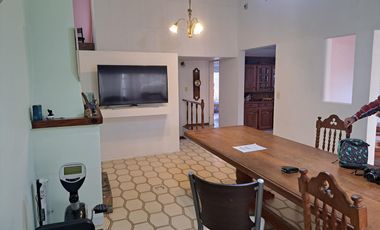 Casa de 3 dormitorios patio con pileta, quincho y cochera en  la cuidad de Diamante - Entre Rios