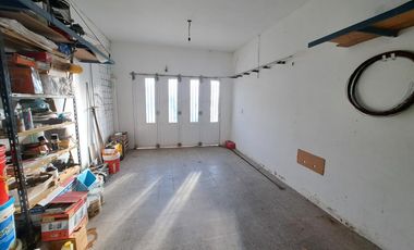 Casa de 3 dormitorios patio con pileta, quincho y cochera en  la cuidad de Diamante - Entre Rios