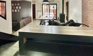 DEPARTAMENTO EN PH PLANTA ALTA TIPO LOFT 3 AMBIENTES CON TERRAZA PROPIA AL FRENTE