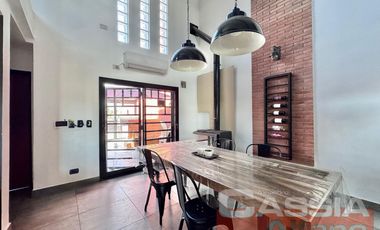 DEPARTAMENTO EN PH PLANTA ALTA TIPO LOFT 3 AMBIENTES CON TERRAZA PROPIA AL FRENTE