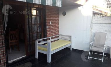 VENTA CASA 6 AMBIENTES EN PEDERNERA 1700 - VILLA ADELINA