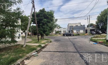 Venta casa para dos familias en Villa Dominico