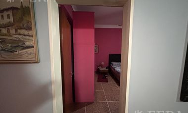 Venta Casa para dos familias con patio y cochera en Banfield