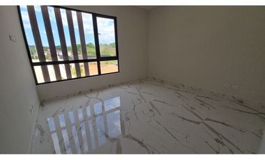 Venta de Casa  nueva  en Albrook 9