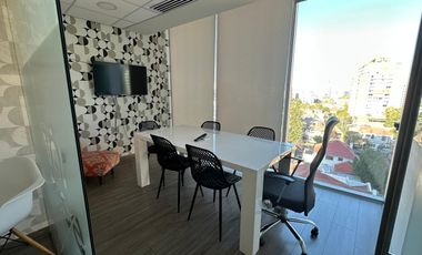 Gran oportunidad!, oficina amoblada con excelente diseño