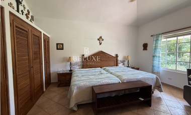 VENTA DE CASA CON PISCINA EN CORONADO (13)