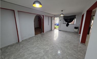 Alquilo Casa 3 Dorm con Pileta y Cochera Doble – B° Silvano Funes