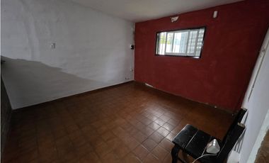 Alquilo Casa 3 Dorm con Pileta y Cochera Doble – B° Silvano Funes