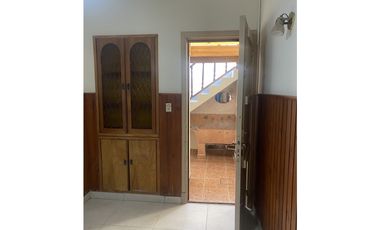 CHALET 6 AMBIENTES APTO PROFESIONAL- RAWSON 2800