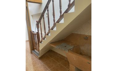 CHALET 6 AMBIENTES APTO PROFESIONAL- RAWSON 2800