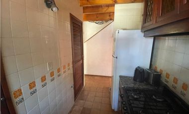 Casa en Pinamar Cerca del Mar, Parque, Parrilla y Gas Natural