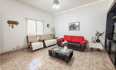 CASA 4 AMBIENTES. LOS ANDES.