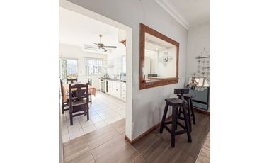 CASA 4 AMBIENTES. LOS ANDES.