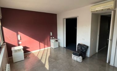 Duplex en venta en Moron Sur