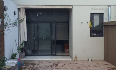 Duplex en venta en Moron Sur