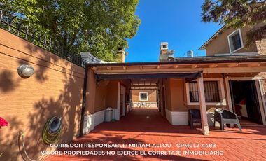 Casa quinta en venta de 179m2 ubicado en Monte Grande