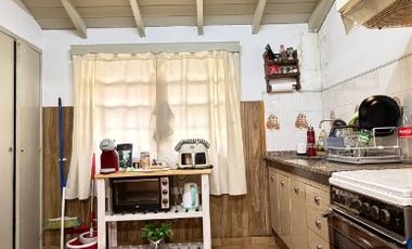 Casa PH en venta en Remedios de Escalada Oeste