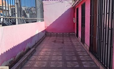 Casa en Venta en Pasaje Playa Chauca 3575