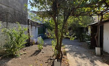 Casa en Arriendo en Barrio Italia cercano a metro Monseñor Yzaguirre
