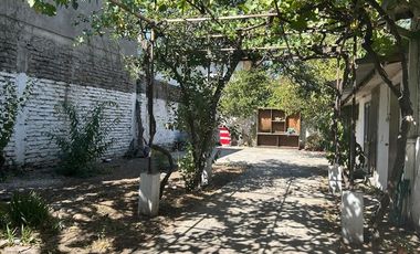 Casa en Arriendo en Barrio Italia cercano a metro Monseñor Yzaguirre
