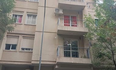 Alquiler Departamento 1 dormitorio A/A con balcón z/Buen Pastor.