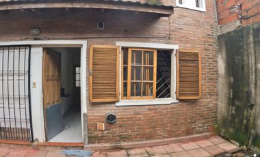 Excelente PH tipo Duplex 2 amb con patio