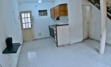 Excelente PH tipo Duplex 2 amb con patio