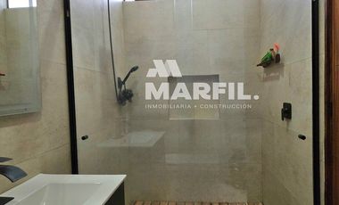 Venta de increíble Residen de 4 Recámaras y alberca en Ciudad Guzmán