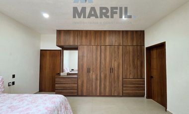 Venta de increíble Residen de 4 Recámaras y alberca en Ciudad Guzmán