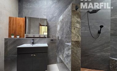 Venta de increíble Residen de 4 Recámaras y alberca en Ciudad Guzmán