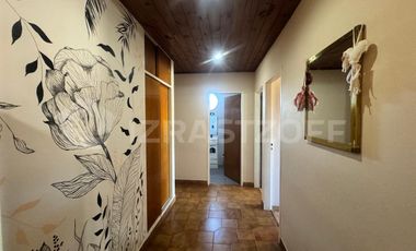 VENTA CASA MULTIFAMILIAR CON ENTRADAS INDEPENDIENTES, PATIO / PARQUE - VILLA ADELINA