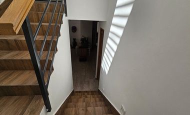 DEPARTAMENTO VENTA EN VISTA REAL, DE LUJO, 2 NIVELES 3 HABITACIONES