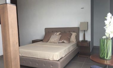 CASA EN RENTA AMUEBLADA CON PISCINA EN RESIDENCIAL SAC-UH, ZONA GRAN SANTA FE