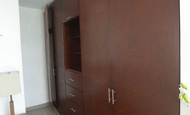 CASA EN RENTA AMUEBLADA CON PISCINA EN RESIDENCIAL SAC-UH, ZONA GRAN SANTA FE