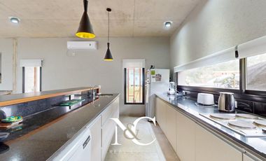 Casa en venta en Costa Esmeralda con fondo libre