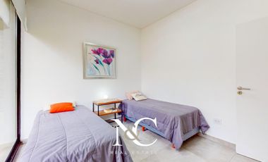 Casa en venta en Costa Esmeralda con fondo libre
