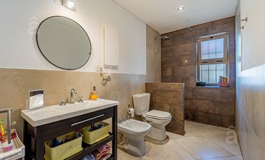 Casa en Venta en Villa Ballester - Cuatro ambientes