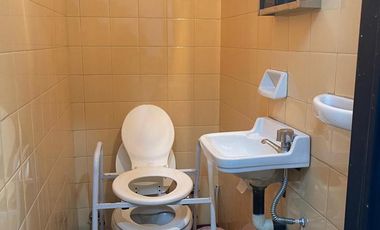 Venta Oficinas (160M²) en Ramos Mejía - Céntrico -  Excelente  Estado