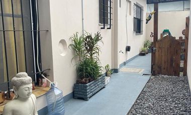 Venta Oficinas (160M²) en Ramos Mejía - Céntrico -  Excelente  Estado