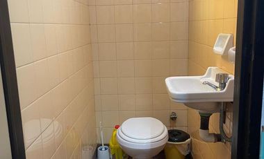 Venta Oficinas (160M²) en Ramos Mejía - Céntrico -  Excelente  Estado