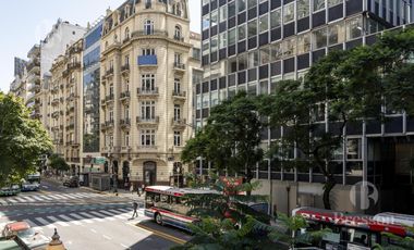 Monoambiente reciclado a estrenar en Retiro con baulera