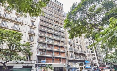 Monoambiente reciclado a estrenar en Retiro con baulera