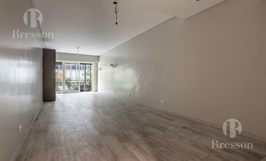 Monoambiente reciclado a estrenar en Retiro con baulera