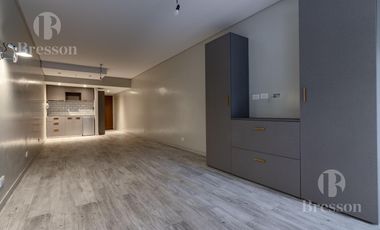 Monoambiente reciclado a estrenar en Retiro con baulera