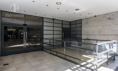 Monoambiente reciclado a estrenar en Retiro con baulera