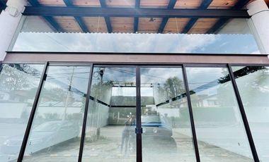 LOCAL EN RENTA EN AVANDARO - CENTRO CON TAPANCO